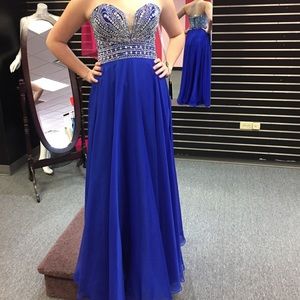 Prom dress